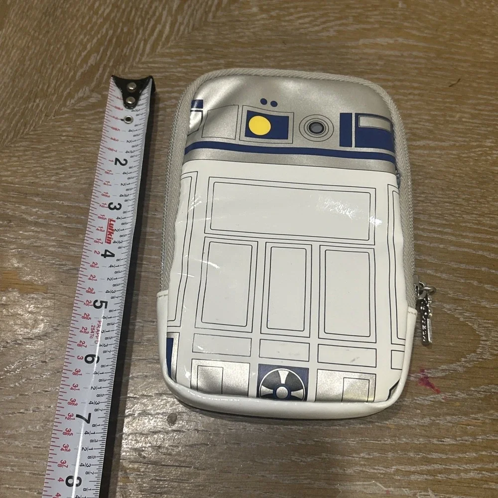 Disney Parks Star Wars R2D2 Droid Lighted Phone Case Wallet Pouch Bag D-Tech